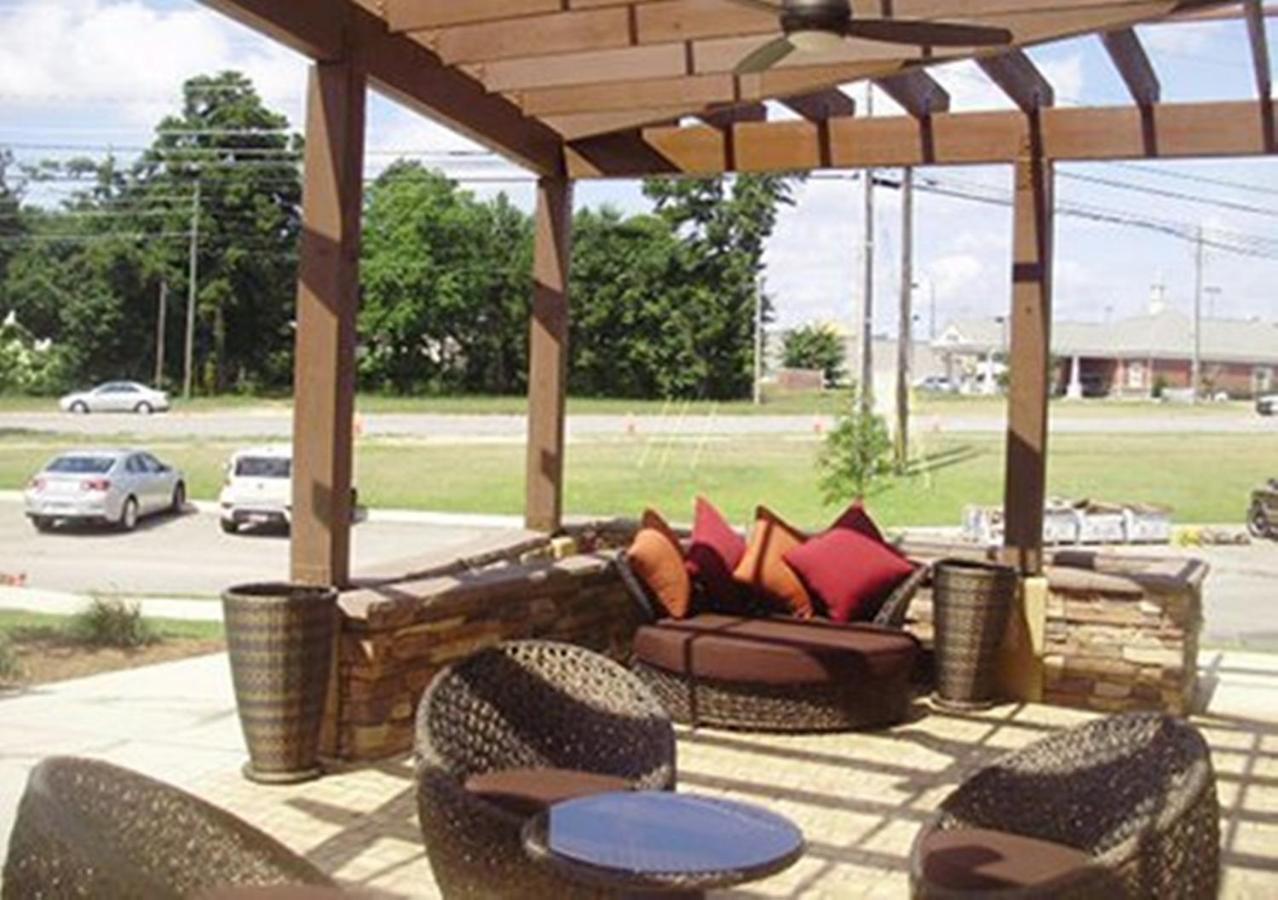 Comfort Inn & Suites Dothan East Dış mekan fotoğraf