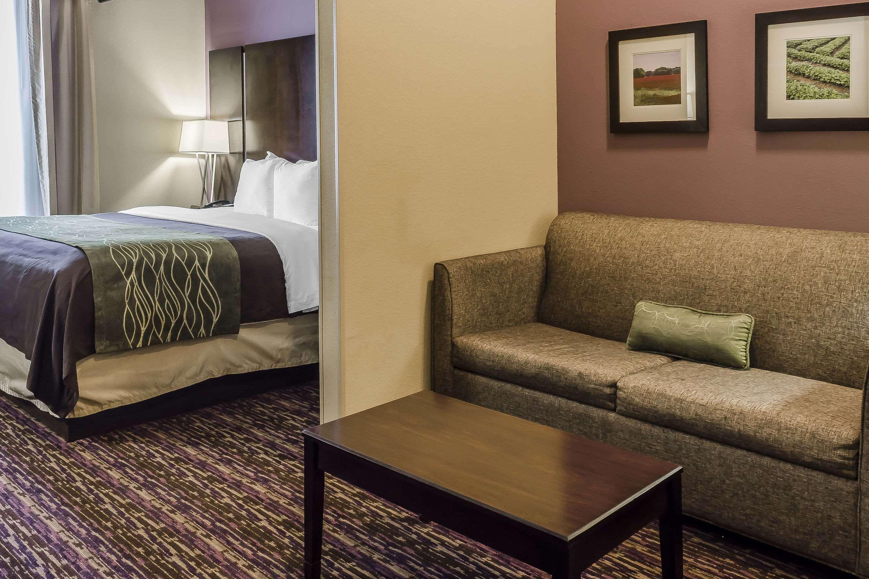 Comfort Inn & Suites Dothan East Dış mekan fotoğraf
