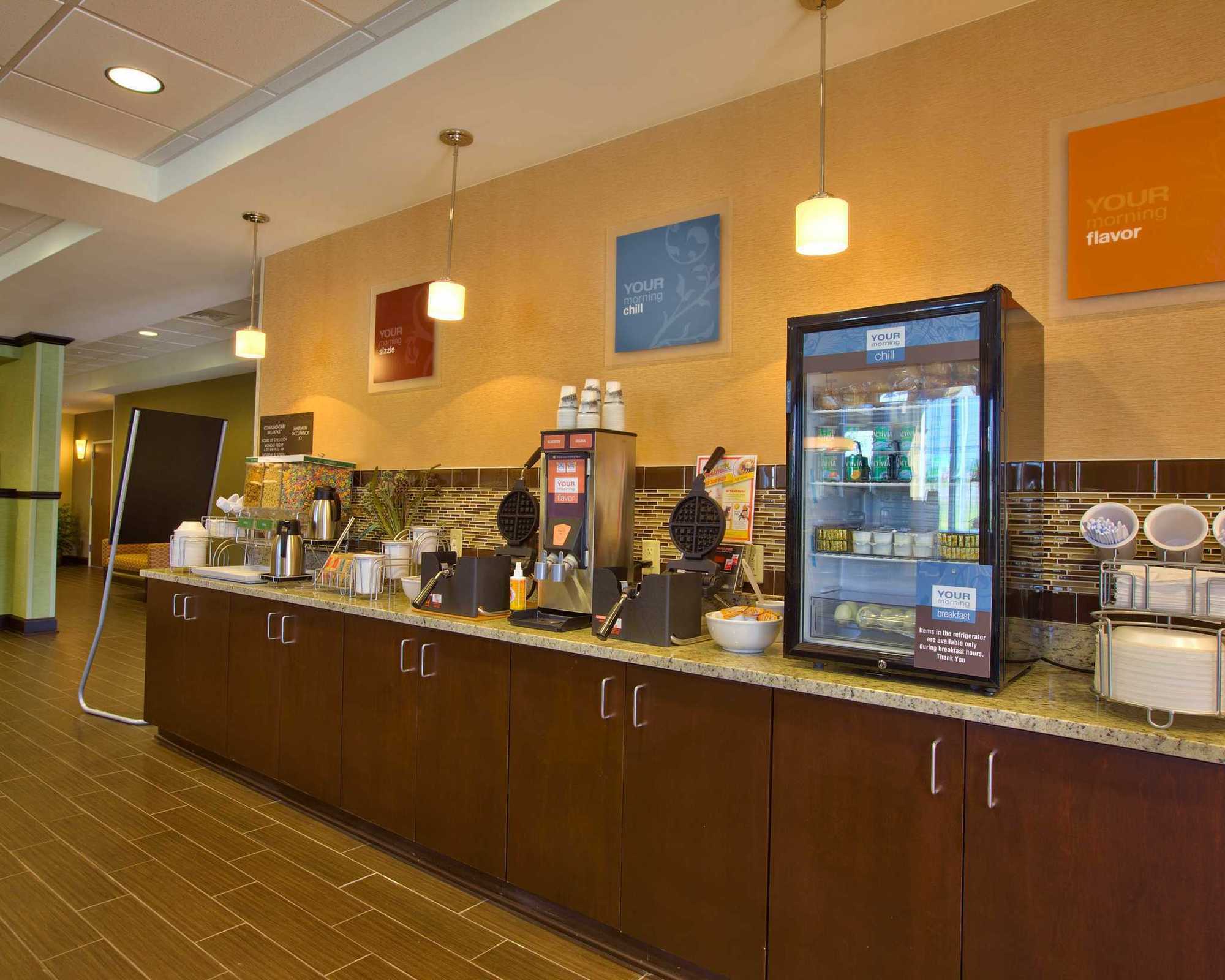 Comfort Inn & Suites Dothan East Konforlar fotoğraf